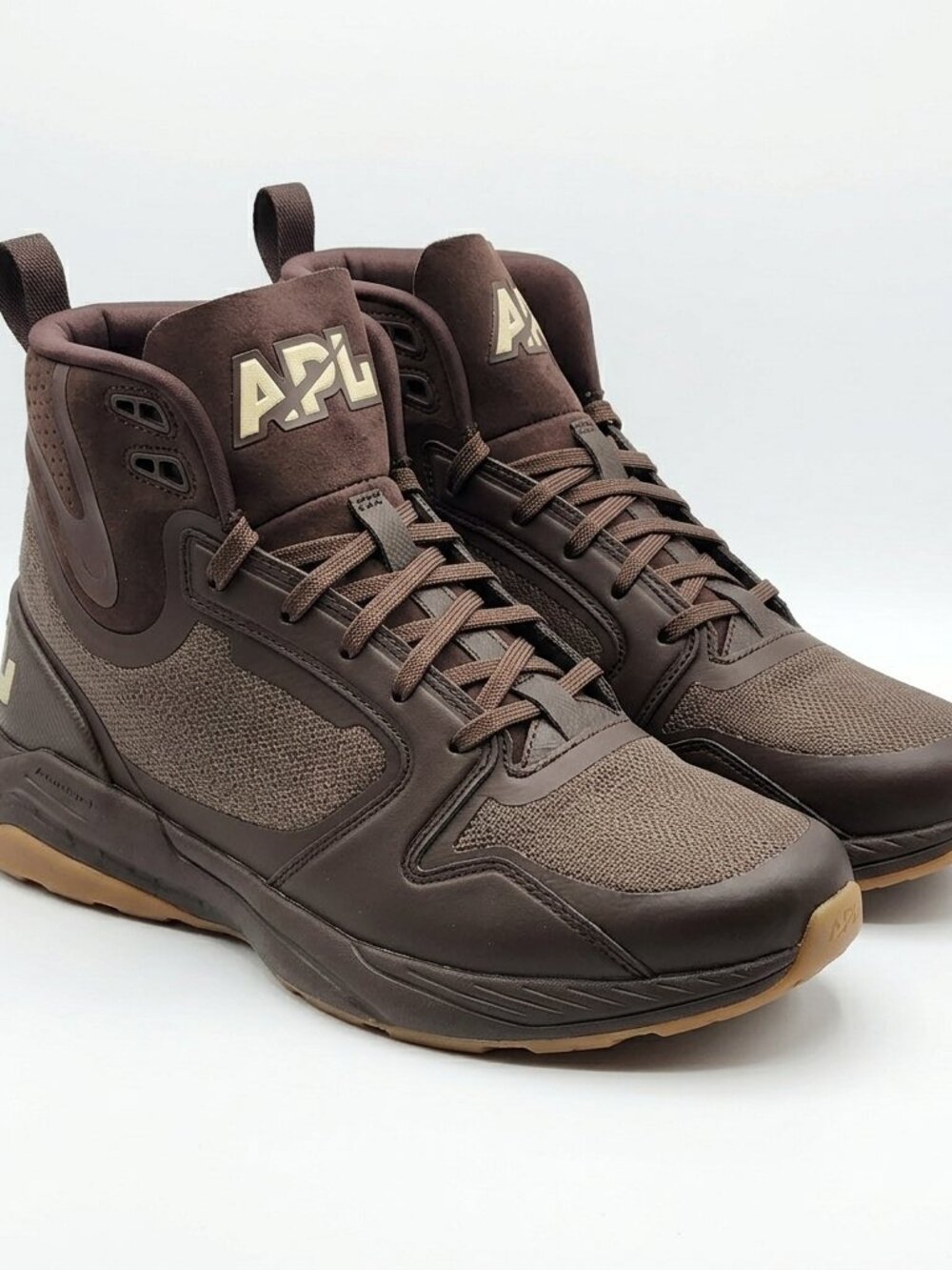 APL TechLoom Defender men’s 9 brown waterproof sneaker boots